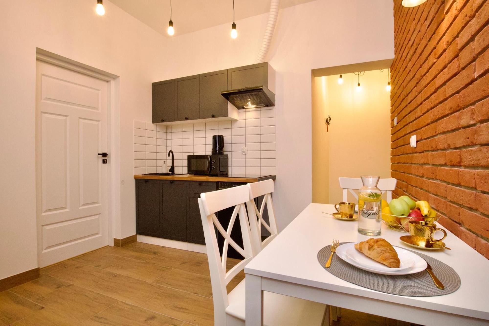 K22 Apartments คราคูฟ ภายนอก รูปภาพ